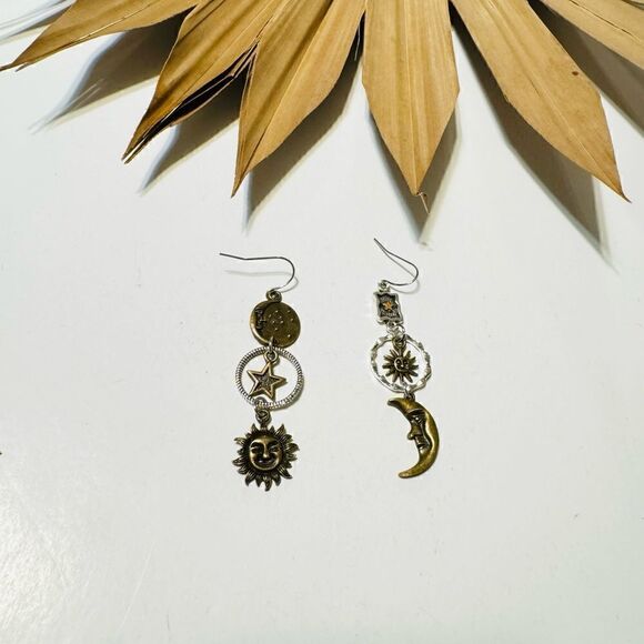 Boho sun dangle earrings S697 - Picture 3 of 4